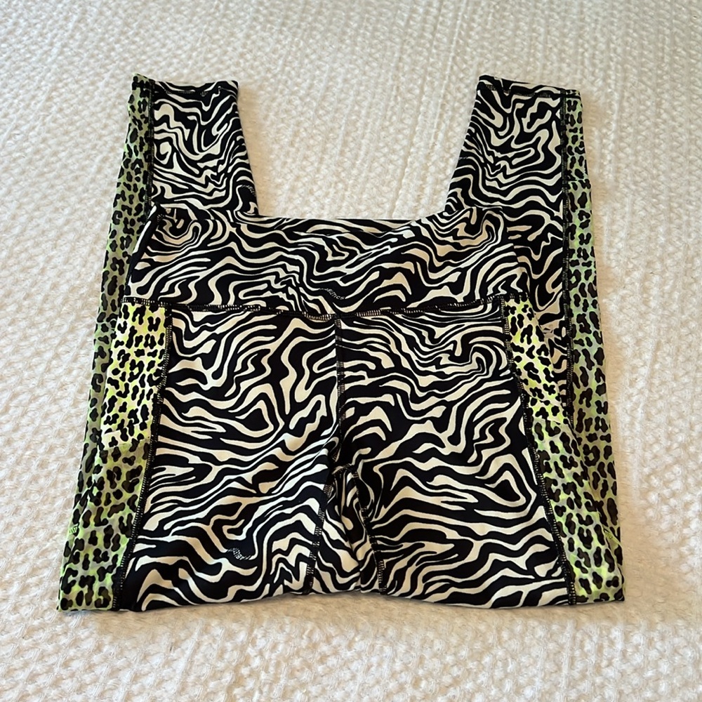 Fabletics Power Hold Women’s High Waisted Zebra/Cheetah Print Leggings Size S